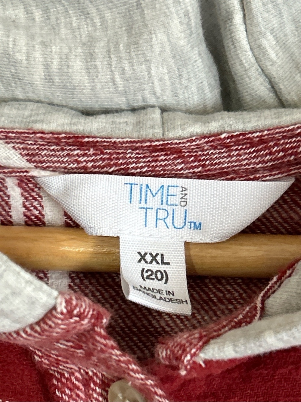 Time & Tru Long Sleeve Cream & Burnt Red Plaid Hooded Shacket Women's 2XL (20) - Picture 3 of 9